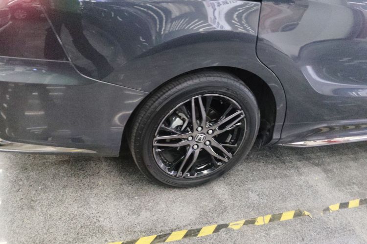 本田 奥德赛 2022款 2.0L e:HEV 锐·耀享版车身外观6008