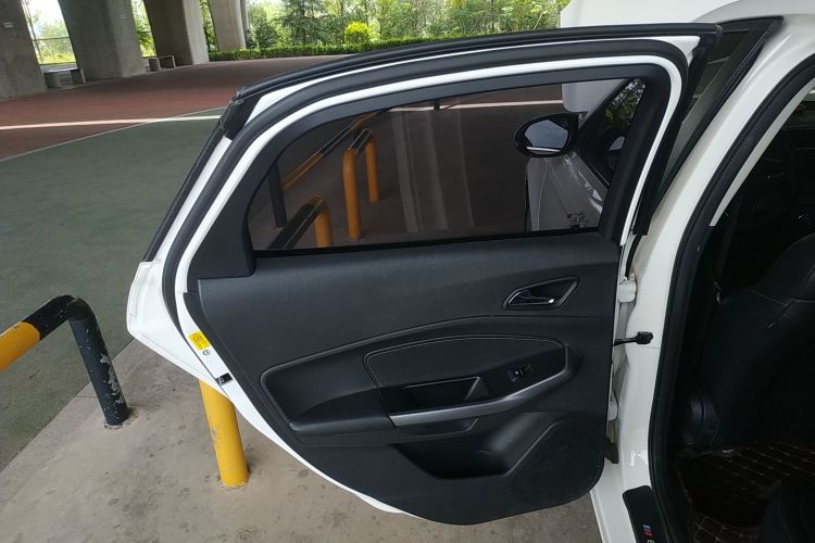 福特 福睿斯 2019款 改款 1.5L 自动悦享型 国VI中控内饰7008