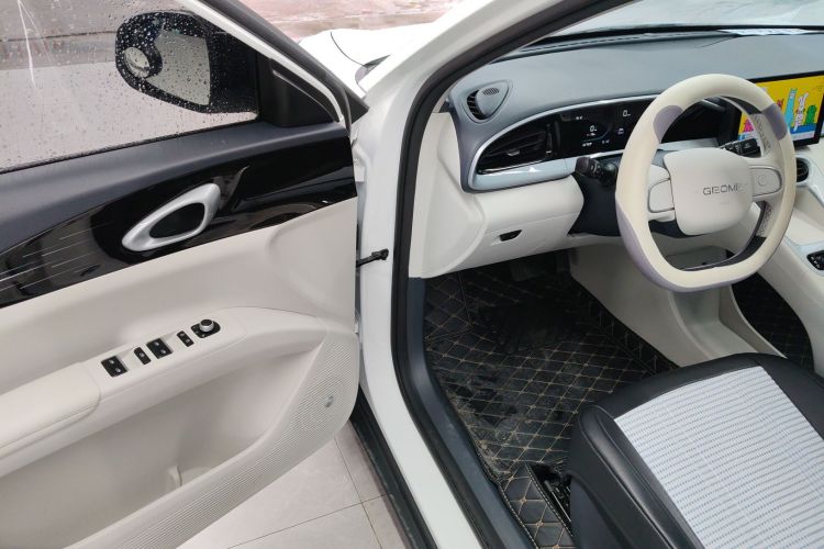 吉利银河 星愿 2025款 410km 自由版中控内饰7003