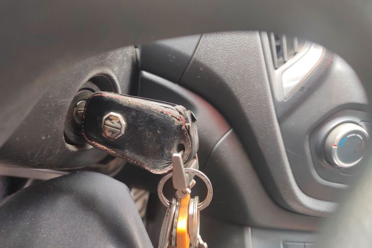 名爵 锐行 2015款 1.5T 自动豪华版中控内饰7001