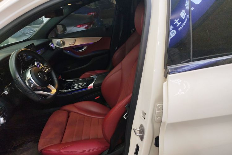 奔驰C级 2021款 C 260 星耀臻藏版中控内饰19