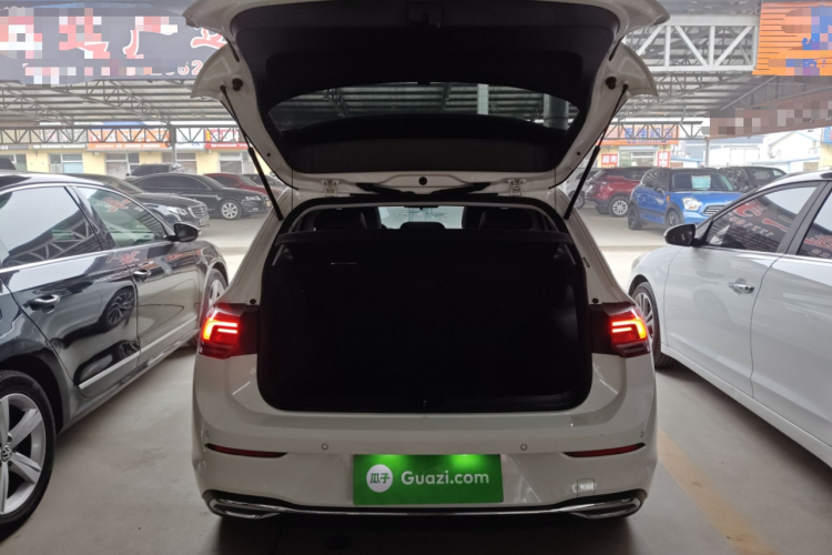 大众 高尔夫 2021款 200TSI DSG Pro机舱底盘23