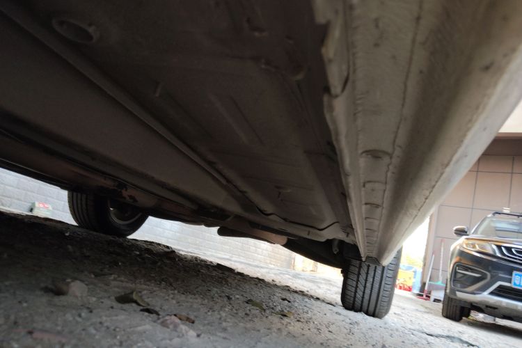 别克 君威 2015款 2.0L 领先时尚型局部细节9002