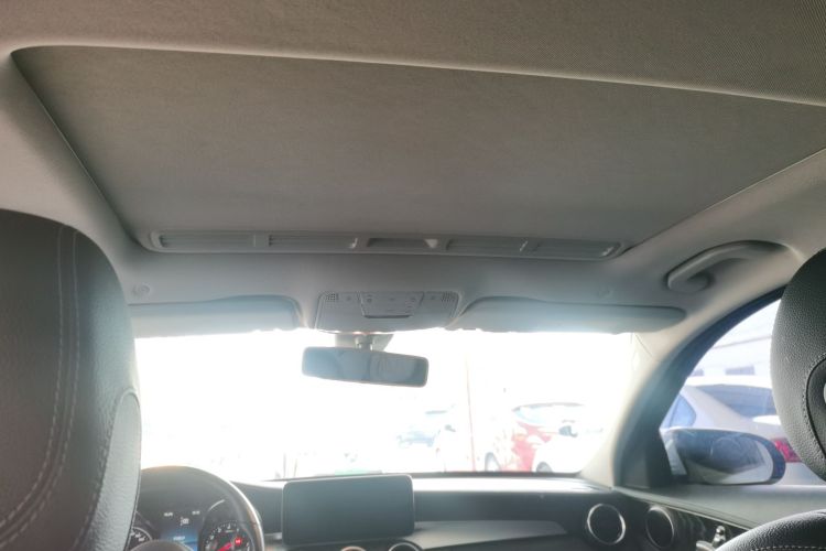 奔驰C级 2019款 C 180 L 时尚型运动版局部细节22