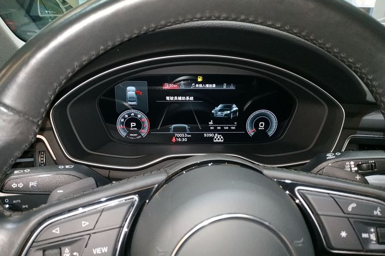 奥迪A4L 2022款 40 TFSI 豪华动感型中控内饰14