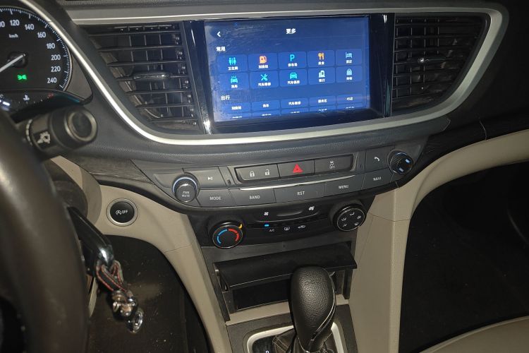 别克 英朗 2018款 15T 双离合精英型 国V中控内饰16