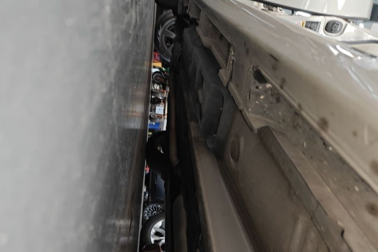 雷克萨斯ES 2013款 250 精英版局部细节9001