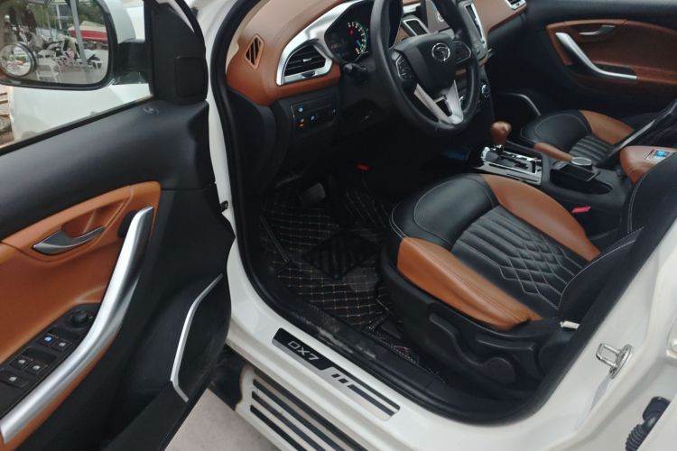 东南DX7 2018款 1.5T 自动荣耀版中控内饰20