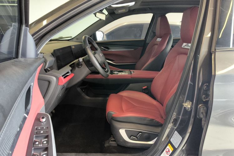 长安CS75 PLUS 2022款 第二代 1.5T 自动尊享型中控内饰20