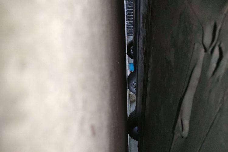 特斯拉 Model Y 2022款 Performance高性能全轮驱动版局部细节9004