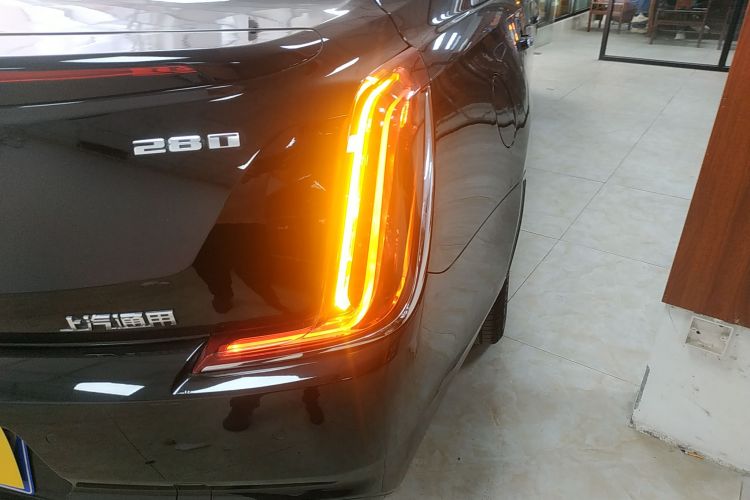 凯迪拉克XTS 2018款 28T 技术型车身外观9