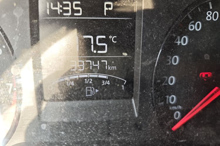 大众 Polo 2016款 1.4L 自动风尚型中控内饰15