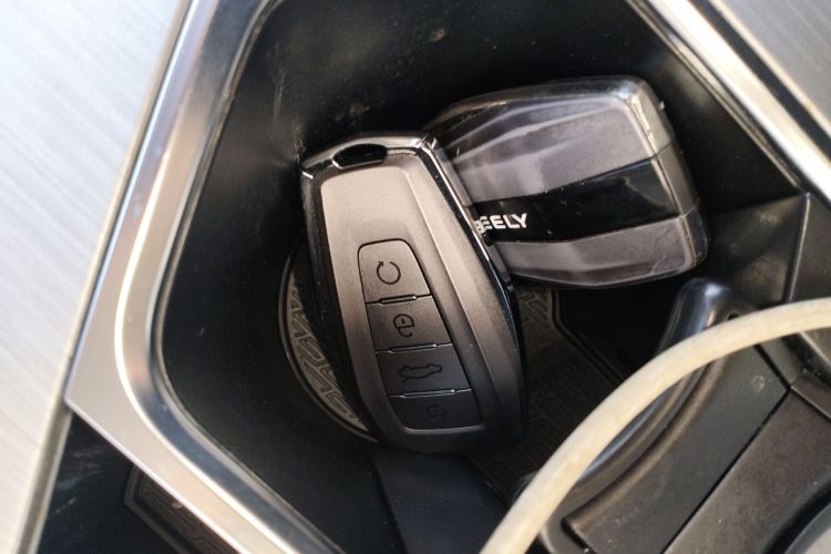 吉利汽车 缤越 2021款 1.4T DCT钻石版中控内饰11