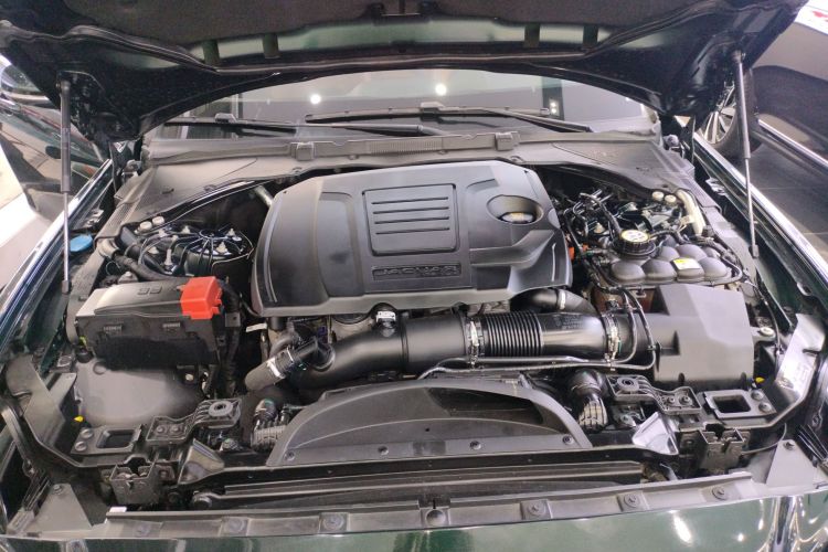 捷豹XEL 2022款 2.0T 250PS R-DYNAMIC S进取运动版局部细节24