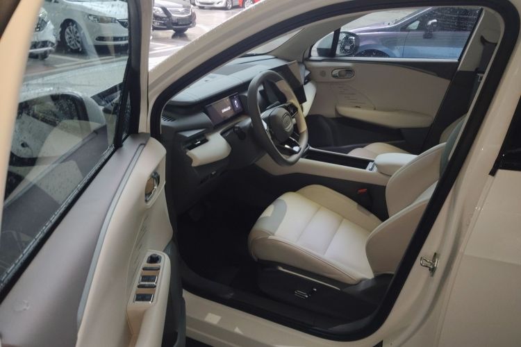 领克06 EM-P 2023款 EM-P 126长续航Pro中控内饰20