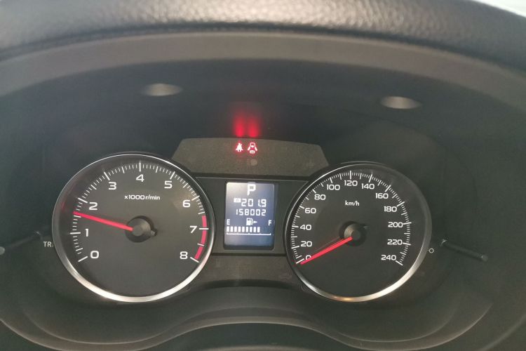 斯巴鲁XV 2012款 2.0i 精英版中控内饰14