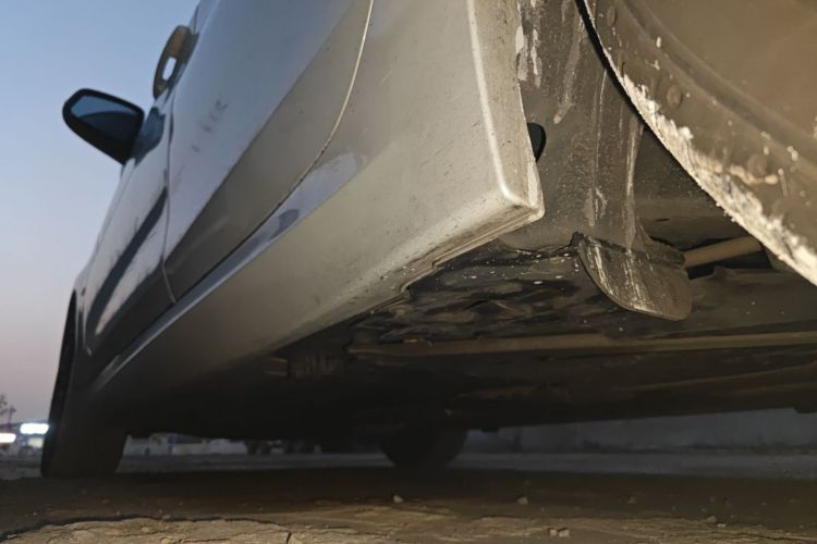 宝马1系 2022款 120i M运动曜夜版局部细节9002