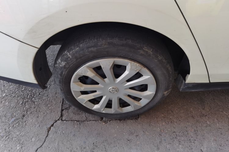 启辰D60EV 2020款 标准续航舒适版车身外观6008