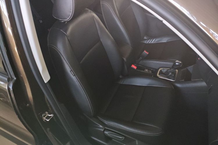 大众 途观 2017款 300TSI 自动两驱丝绸之路风尚版局部细节41