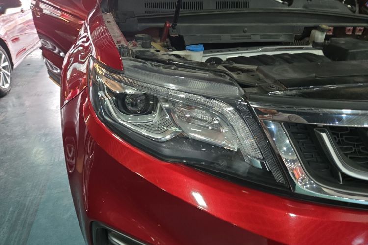 吉利汽车 博越 2018款 1.8TD 自动两驱智尊型4G互联版车身外观8