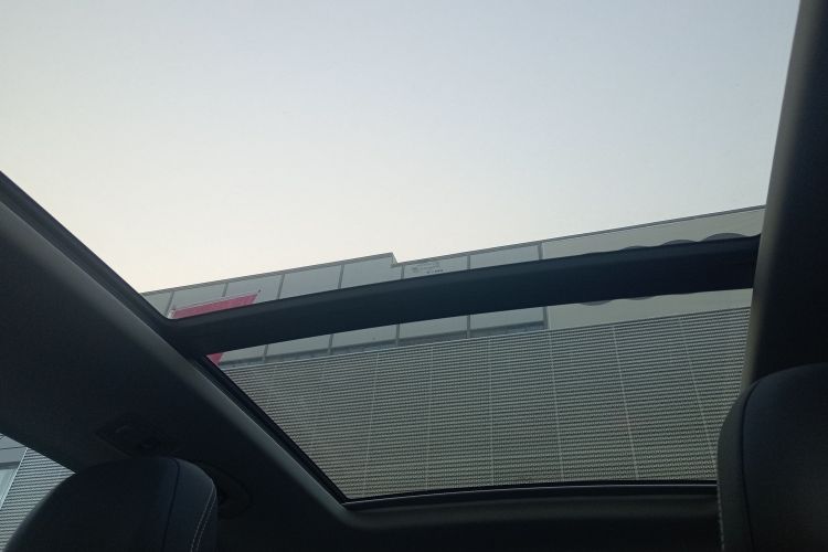 大众 途观L 2024款 300TSI 自动两驱智享版中控内饰22