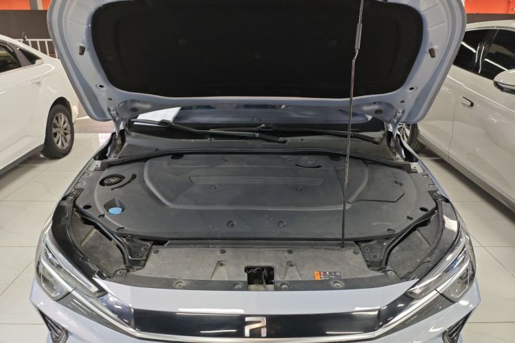 飞凡汽车 飞凡ER6 2021款 新动版 620km 智行版机舱底盘24