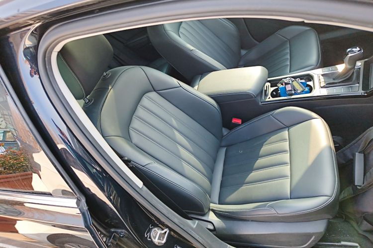 大众 帕萨特 2024款 280TSI 商务版局部细节41