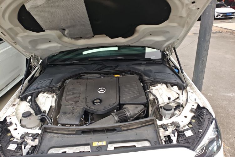 奔驰C级 2022款 改款 C 260 L 运动版机舱底盘24