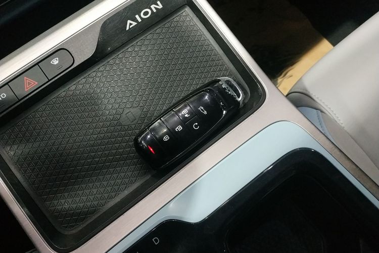 埃安 AION Y 2021款 70 智领活力版中控内饰11