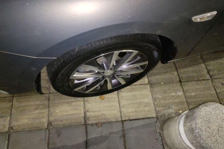 别克GL6 2018款 18T 6座尊贵型车身外观6007