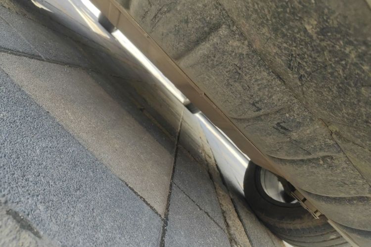 比亚迪 宋Pro新能源 2019款 EV 高功率高续航版旗舰型局部细节9008