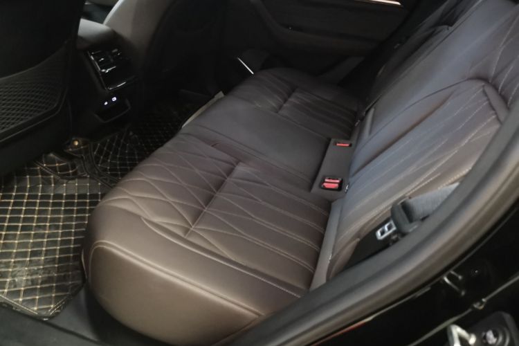 吉利汽车 星越L 2025款 2.0TD 自动行云版中控内饰21