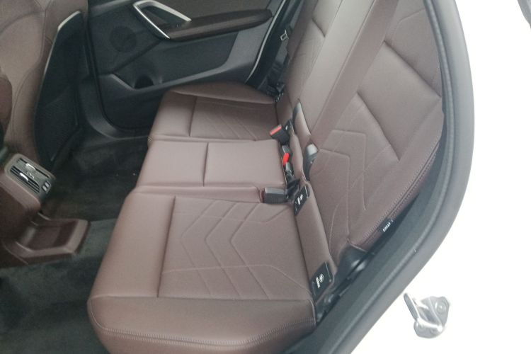 宝马X1 2023款 sDrive25Li M运动套装中控内饰21