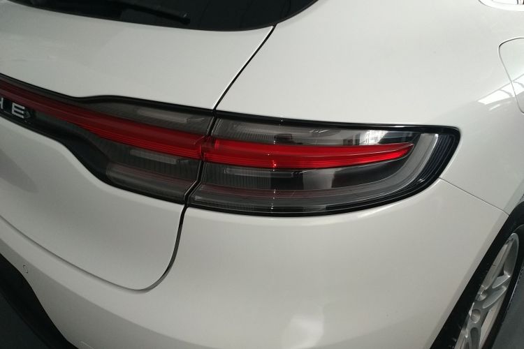 保时捷 2021款 Macan 2.0T车身外观9