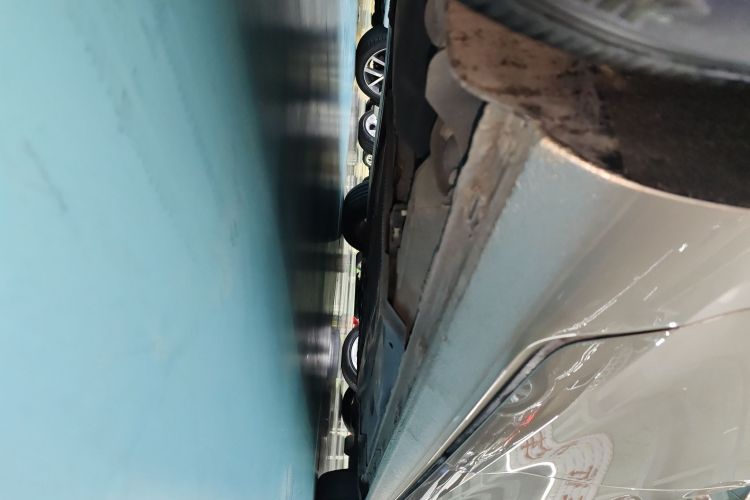 大众 高尔夫 2017款 230TSI 自动豪华百万辆纪念版局部细节9001