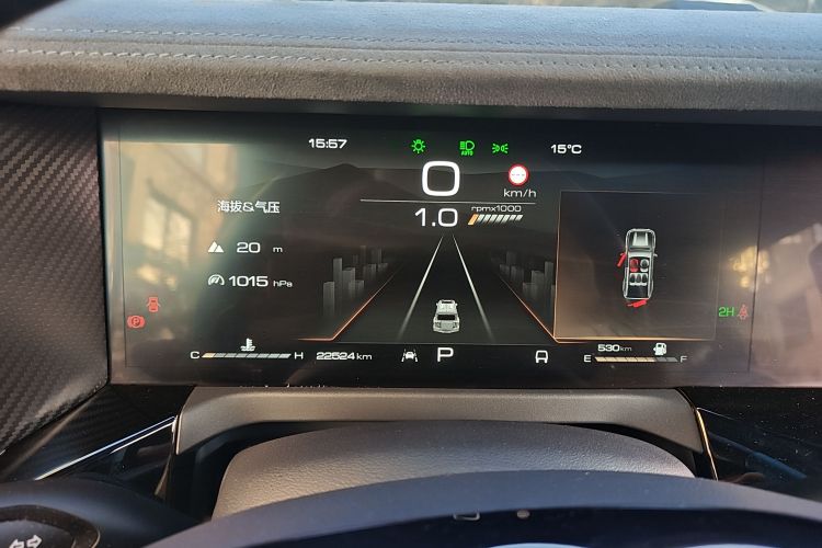 超境汽车 共创坦克300 2023款 2.0T 赛博骑士中控内饰14