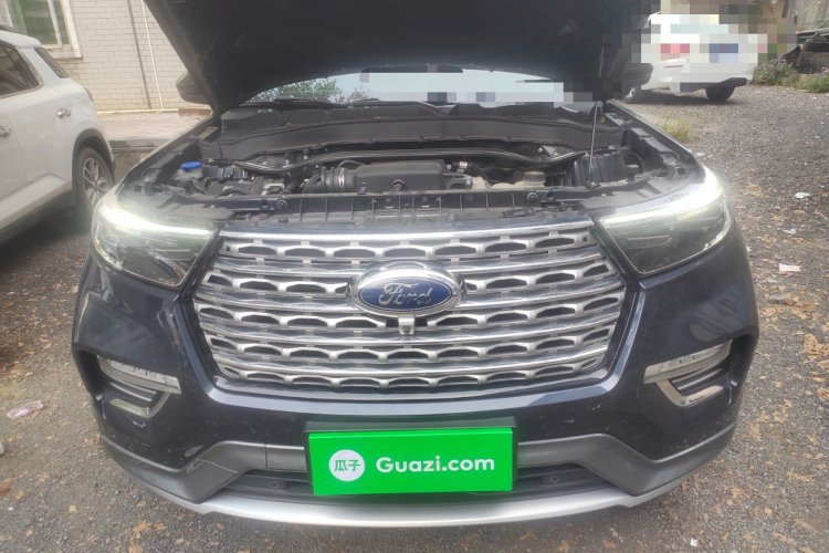 福特 探险者 2020款 EcoBoost 285 四驱钛金版 6座局部细节24