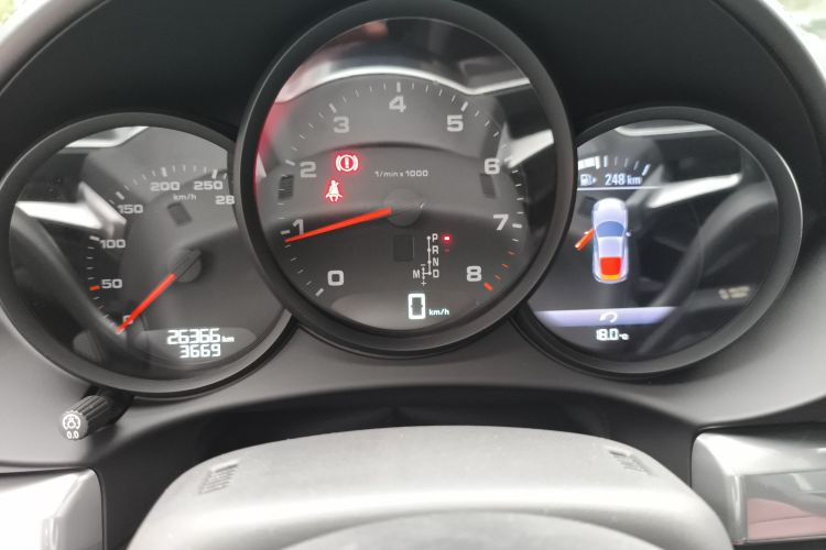 保时捷718 2020款 Cayman 2.0T中控内饰14