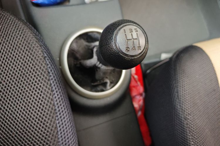 铃木 天语 SX4 2013款 1.6L 手动酷锐型中控内饰18