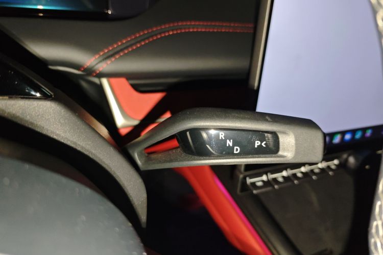 小米汽车 小米SU7 2024款 四驱超长续航高阶智驾Max版局部细节18