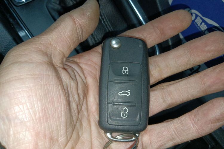 大众 速腾 2017款 1.6L 自动舒适型中控内饰11