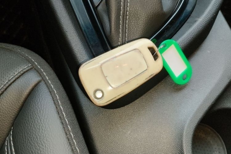 别克 英朗 2021款 改款 典范 1.5L 自动精英型中控内饰11