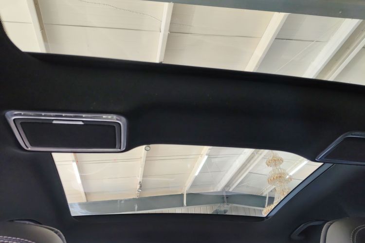 奔驰GLC 2019款 GLC 260 L 4MATIC 豪华型局部细节22