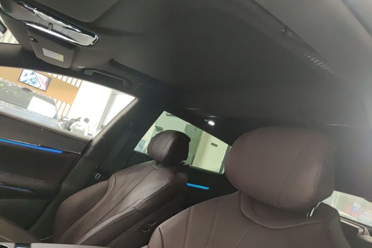 腾势Z9GT 2024款 1100四驱Ultra版中控内饰22