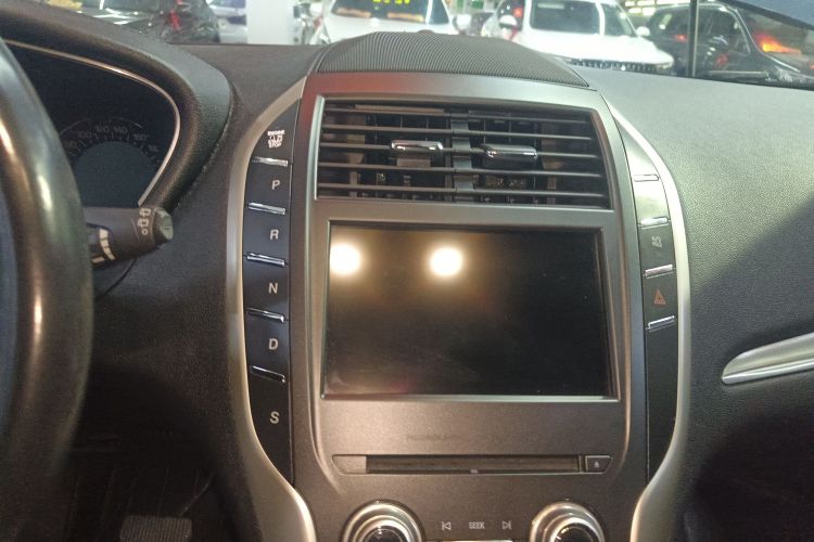 林肯MKC 2017款 2.0T 两驱尊享版局部细节18