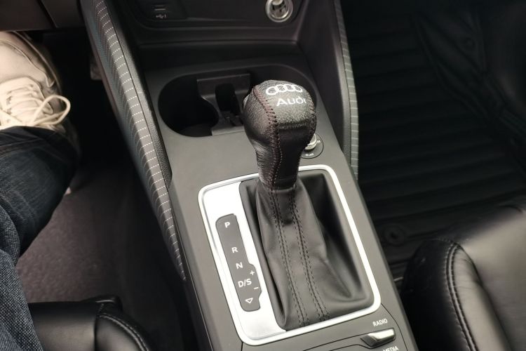 奥迪Q2L 2018款 35 TFSI 上市专享版 国VI局部细节18