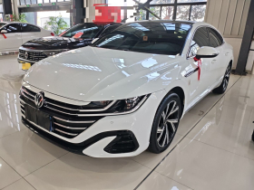 一汽-大众CC 2021款 330TSI 炫目版