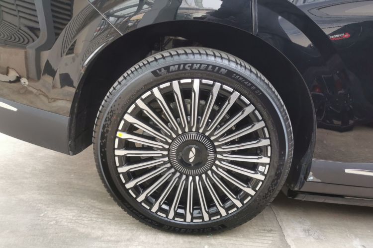 奇瑞 风云T11 2026款 220四驱全家乐车身外观6008