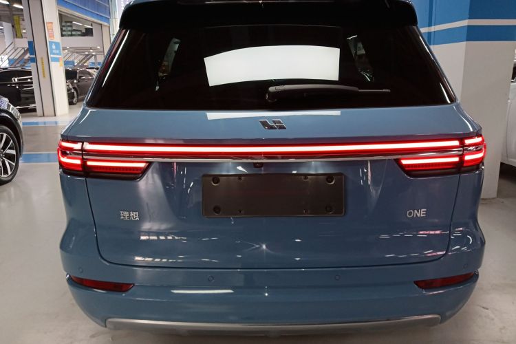 理想汽车 理想ONE 2021款 增程6座版车身外观6004