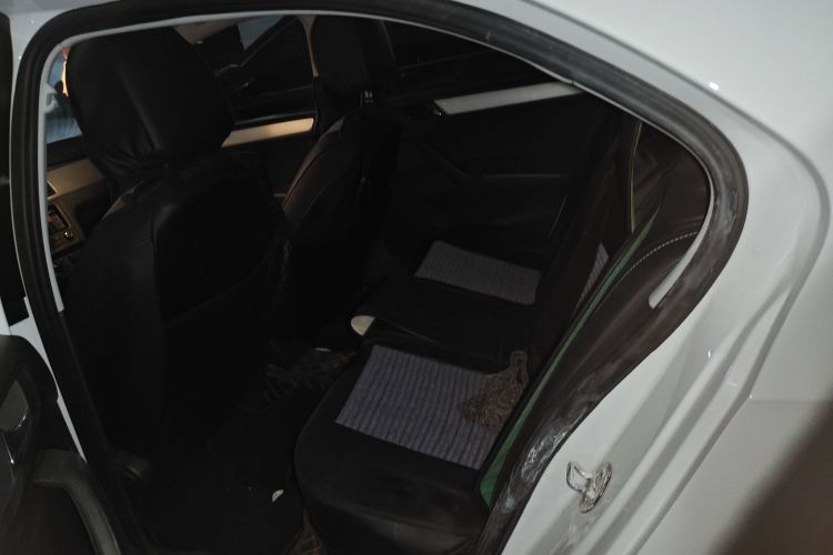 斯柯达 昕锐 2019款 1.5L 自动舒适版 国V中控内饰21